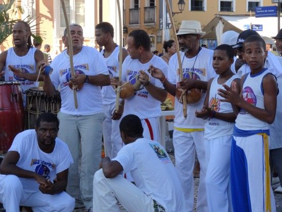 Capoeira à Salvador de Bahia au Brésil photo blog voyage tour du monde travel https://yoytourdumonde.fr