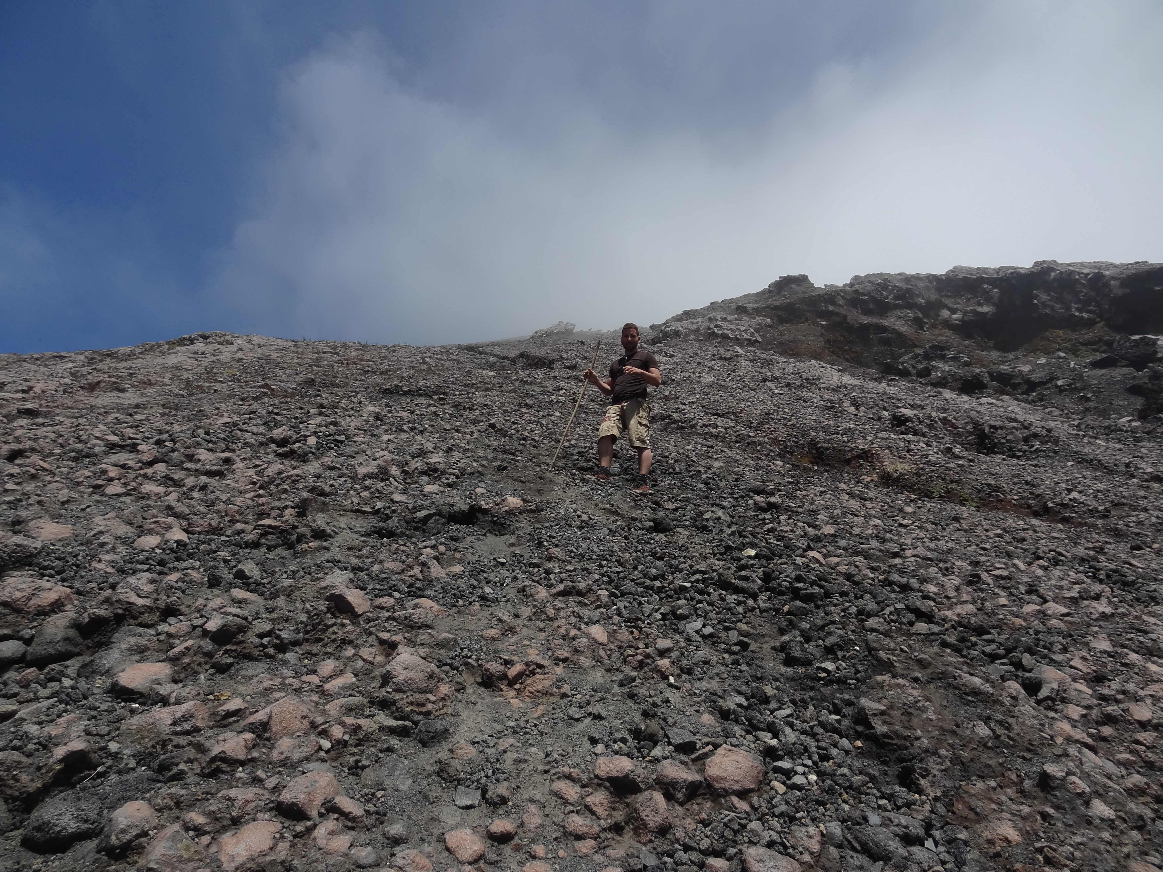 La descente du Volcan Concepcion sur l'Ile Ometepe au NIcaragua est juste horrible! Photo blog voyage tour du monde travel https://yoytourdumonde.fr