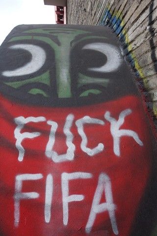 Bresil- Sao Paulo: Message contre la Fifa.