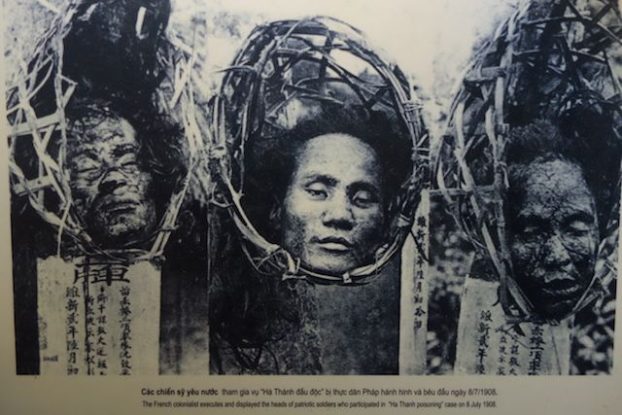 Voyage au Vietnam: La guillotine a fonctionné plusieurs fois dans la prison d'Hanoi. L'ecrire s'est dure, mais rien ne vaut une photo pour condamné les exactions des colons français.