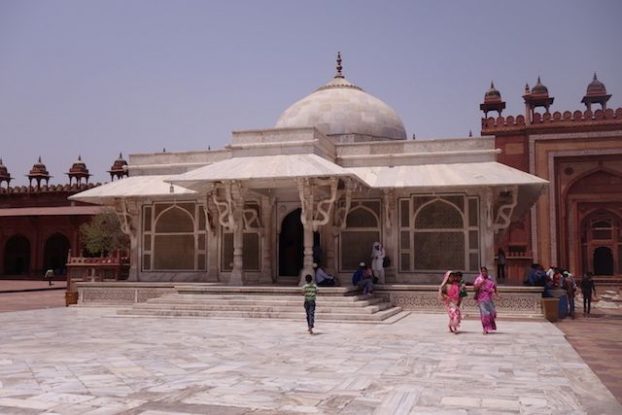 Fatehpur Sikri Mosqué Jama photo blog voyage tour du monde https://yoytourdumonde.fr