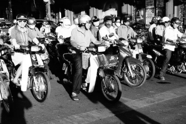 Vietnam: Si une chose doit caractérisé Saigon c'est bien la moto! Saigon est la ville où il y a le plus de moto en circulation dans le monde!