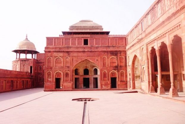 Fort Agra photo blog tour du monde inde https://yoytourdumonde.fr