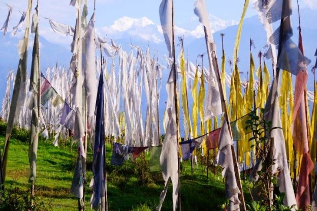 Petit territoire coincé dans l'Himalaya vous allez decouvrir une culture tibétaine tres presente au Sikkim photo blog voyage tour du monde https://yoytourdumonde.fr