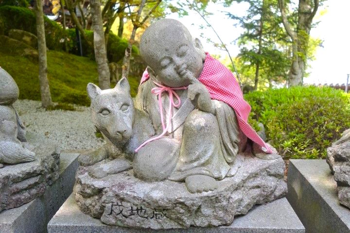 Le shintoisme est la religion majoritaire au Japon photo blog voyage tour du monde https://yoytourdumonde.fr