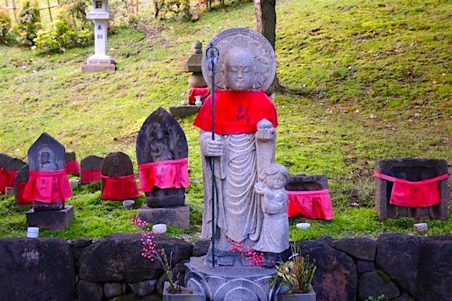 Visite de Nara au Japon entre parc, temple et Bouddha. Photo blog voyage tour du monde https://yoytourdumonde.fr